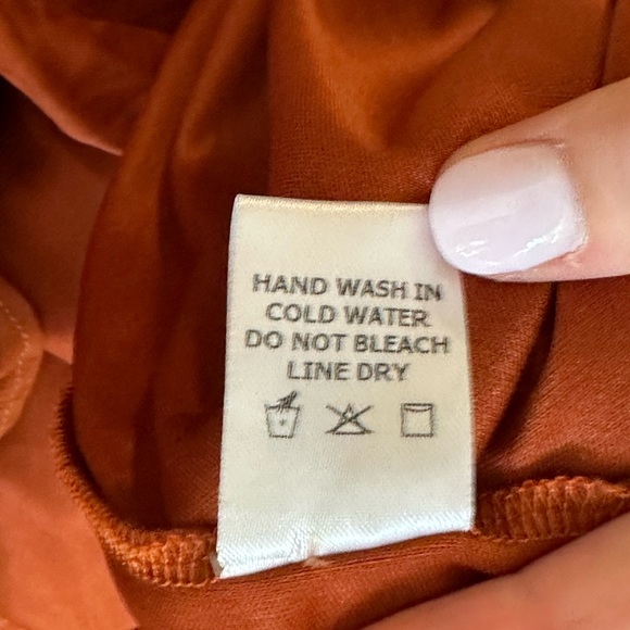 Brunt orange / pumpkin long sleeve tiered maxi dress size medium - Picture 8 of 10